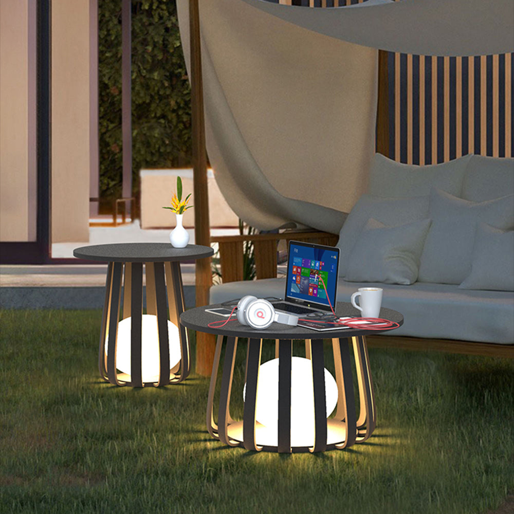 Ray Table Metal Outdoor Solar Floor Lamp, Hardwired/Solar, Black