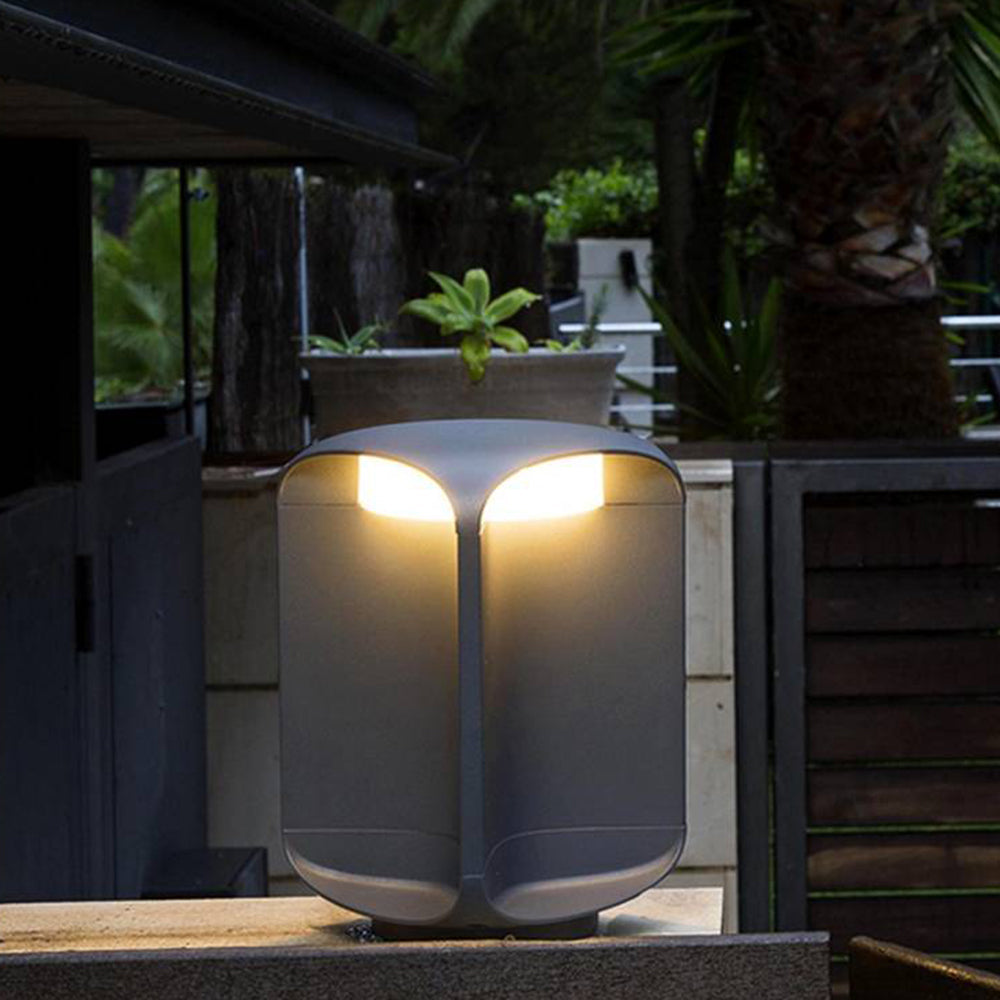 Ray Minimalist Cylinder Outdoor Floor Lamp, Metal/Glass, Black
