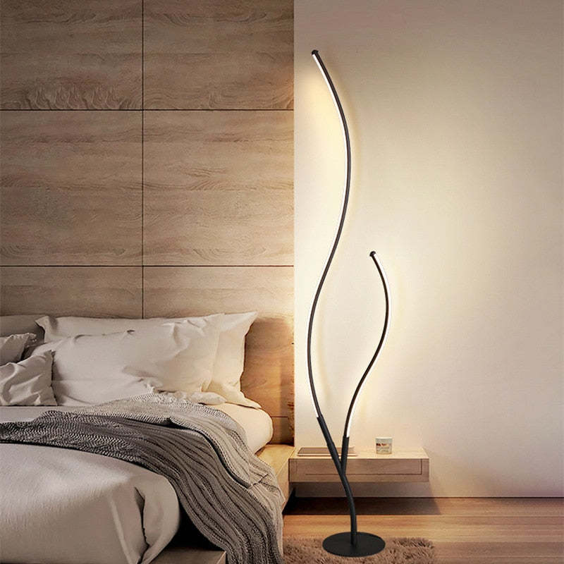 Louise Modern Simple Floor Lamp, Black & White