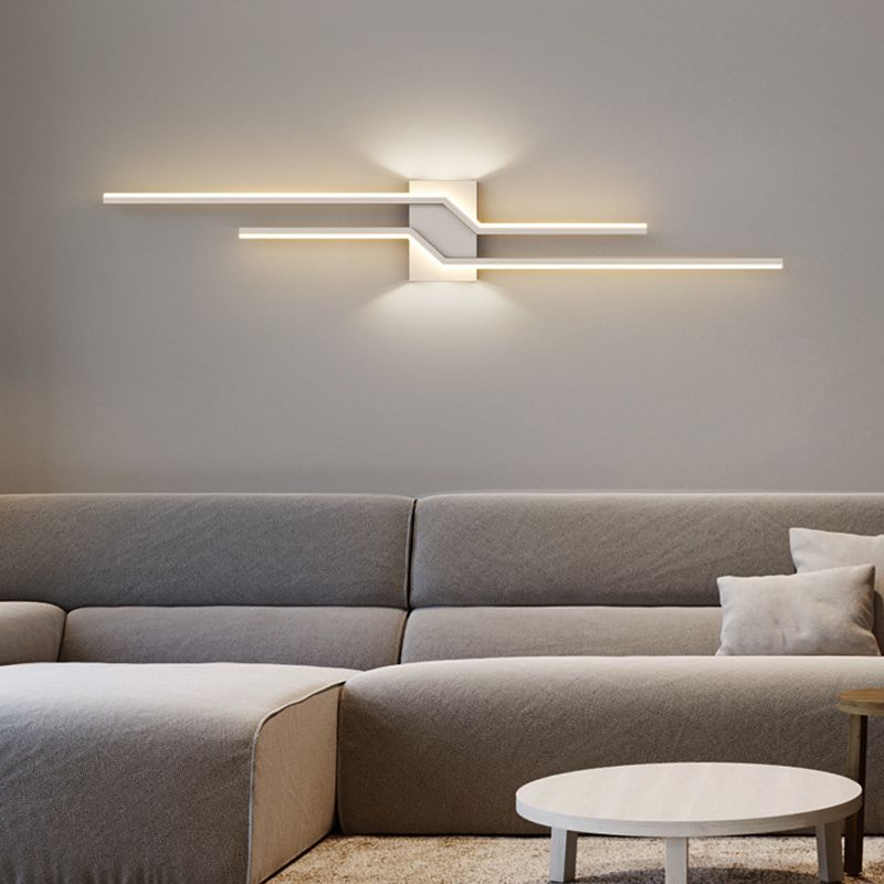 Arisha Minimalist Linear Metal Vanity Wall Light