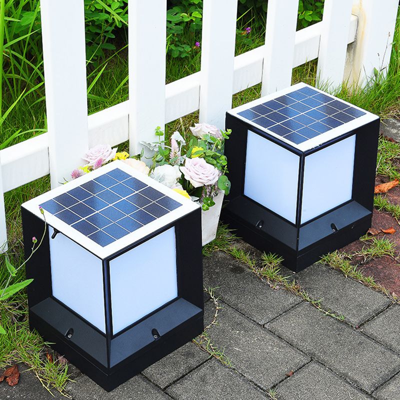 Ray Modern Simple Rectangle Metal Outdoor Floor Lamp, Black