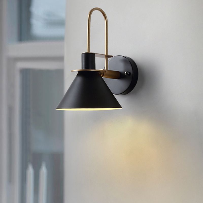 Valentina Vintage Horn Shape Metal Wall Lamp, Living room/Bedroom/Bathroom