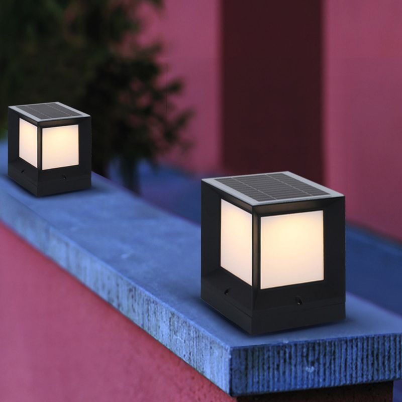 Ray Modern Simple Rectangle Metal Outdoor Floor Lamp, Black