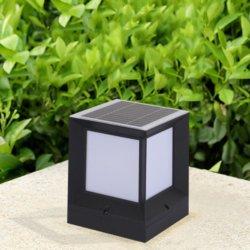 Ray Modern Simple Rectangle Metal Outdoor Floor Lamp, Black