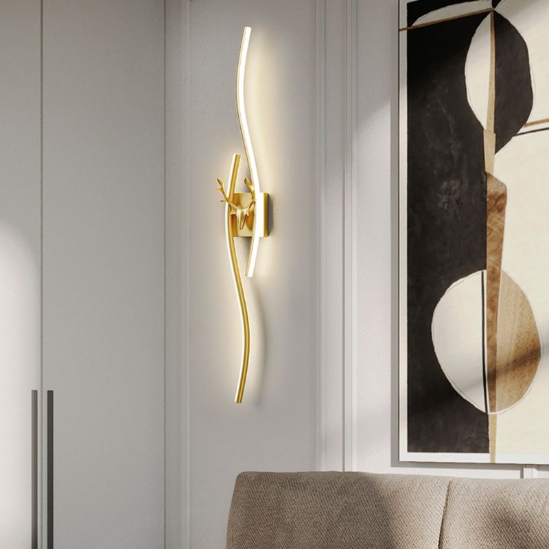 Arisha Modern Linear Metal Vanity LED Wall Lamp, Black/Gold