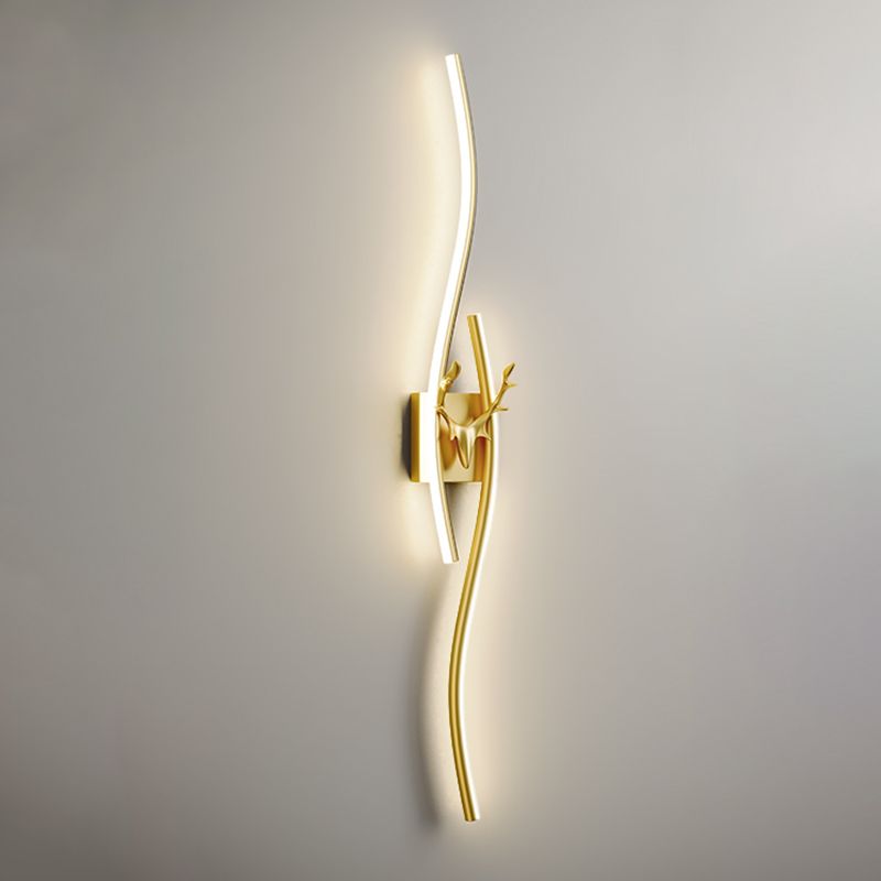 Arisha Modern Linear Metal Vanity LED Wall Lamp, Black/Gold