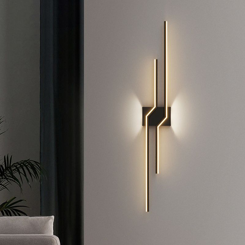 Arisha Minimalist Linear Metal Vanity Wall Light