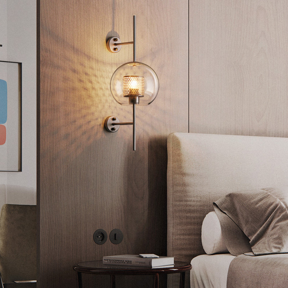 Kiri Industrial Classy Global Clear Glass Wall Lamp