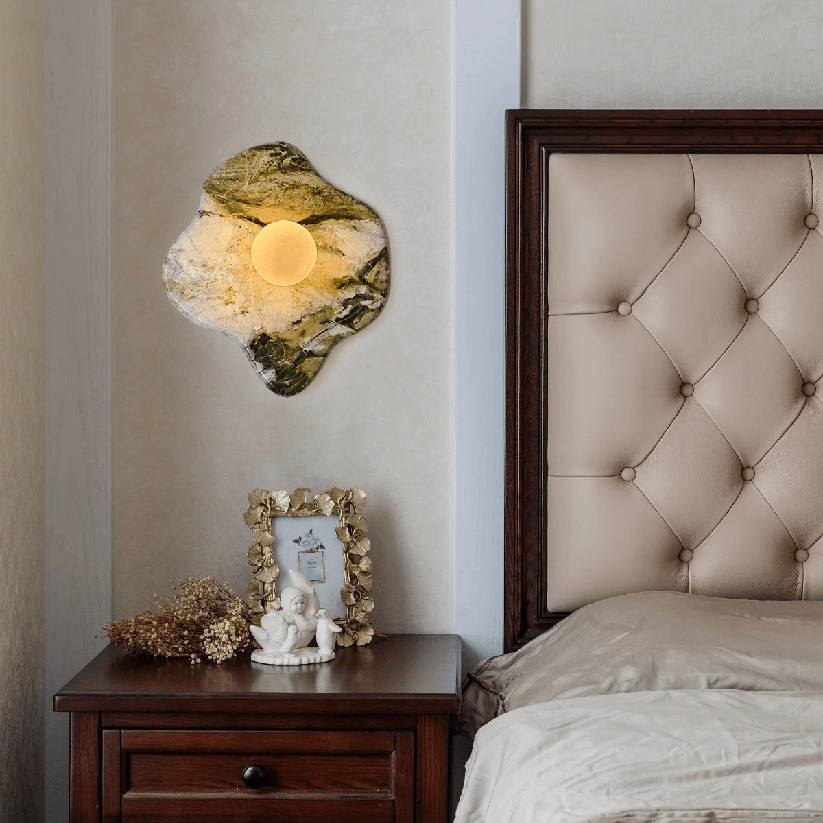 Fyln Green Marble Organic Wall Lamp