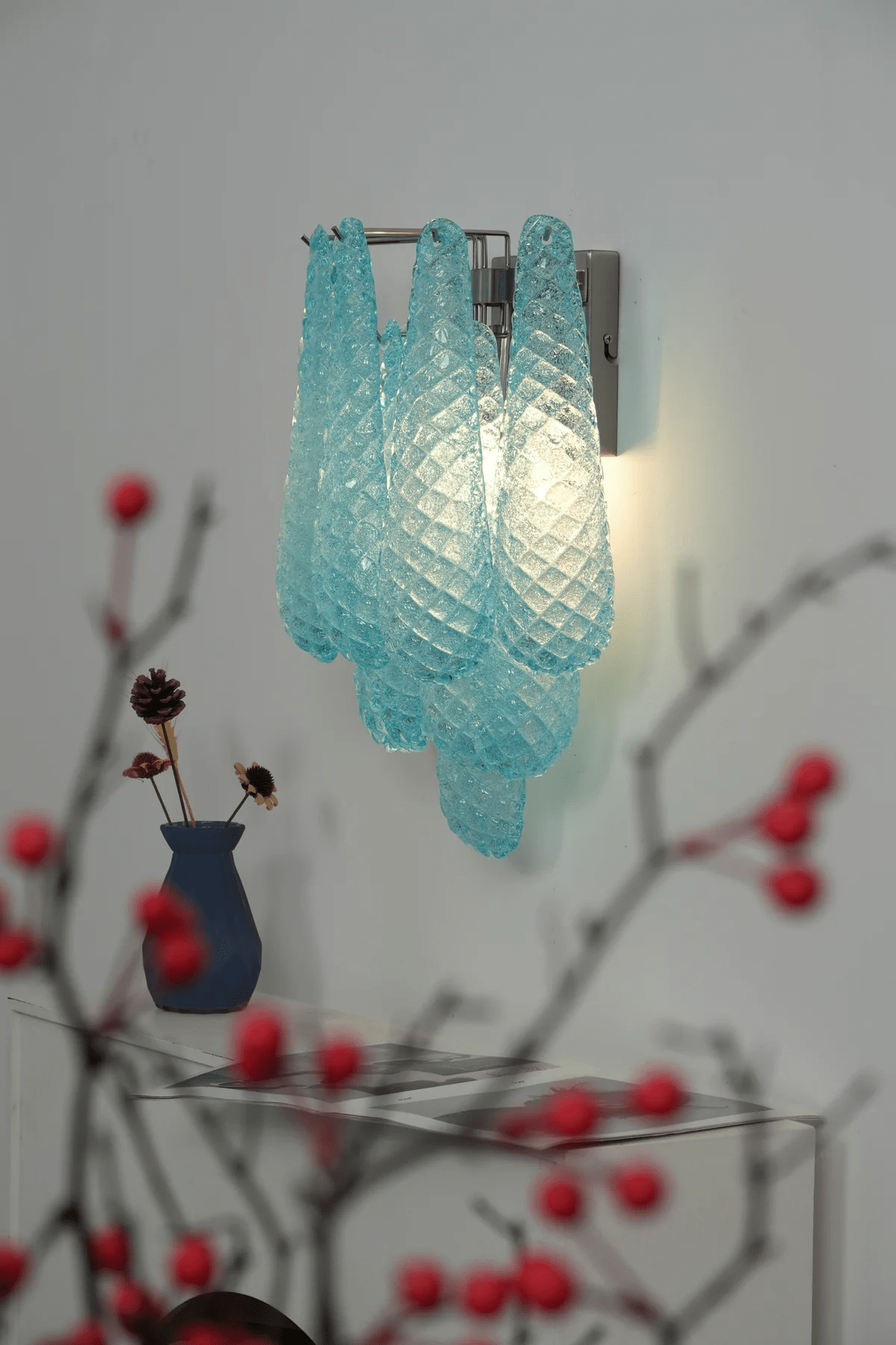 Aurora Wall Lamp Pink Teardrop Glass Floral Artistic