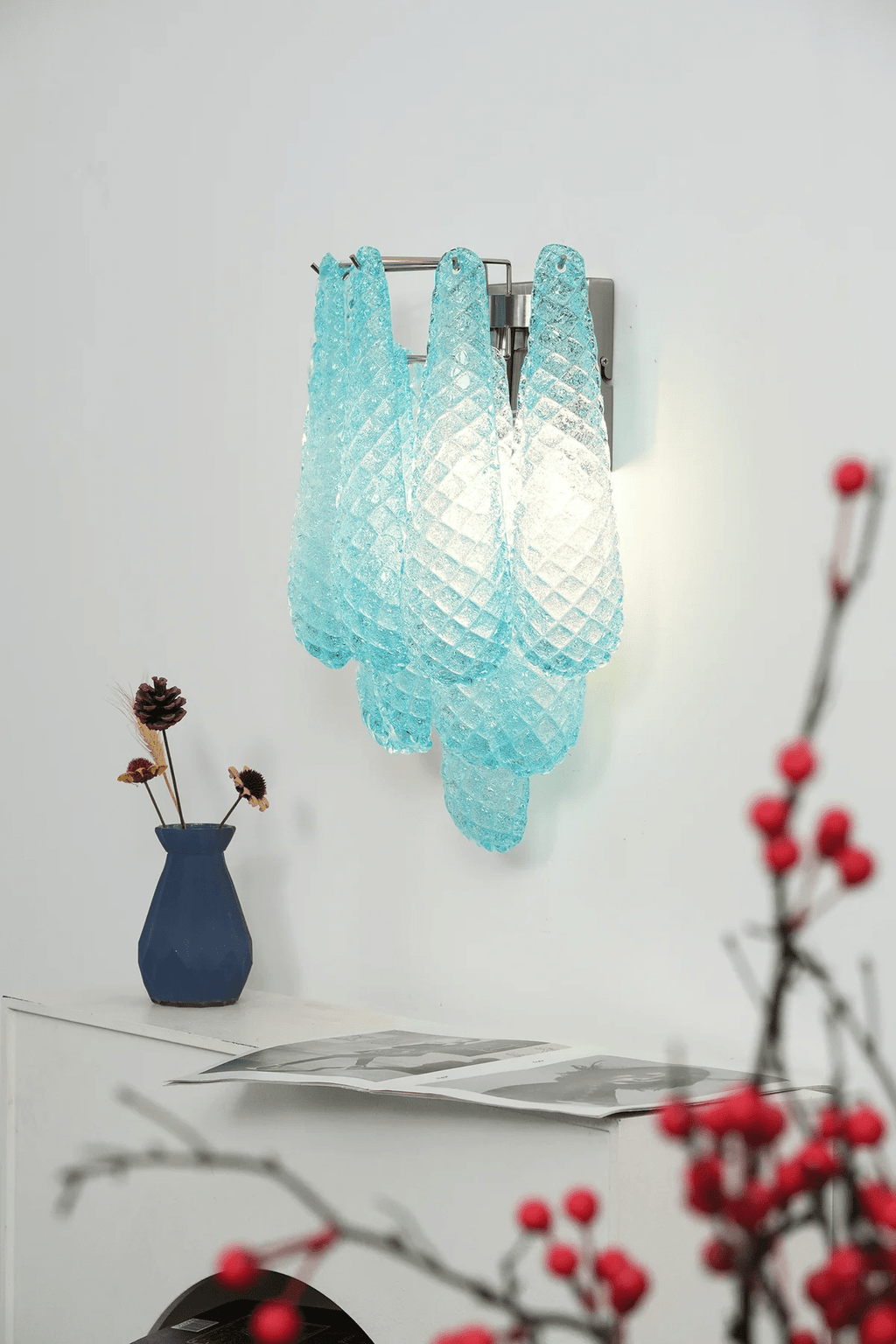 Aurora Wall Lamp Pink Teardrop Glass Floral Artistic