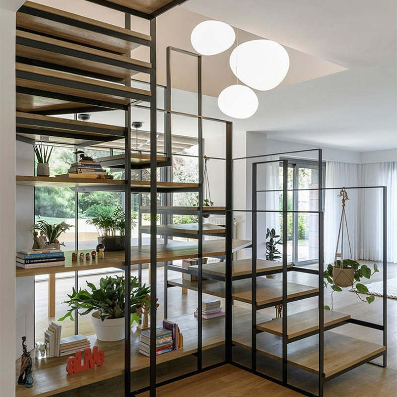 Elun Sleek Minimalist Floating Egg-shaped Glass Pendant Light