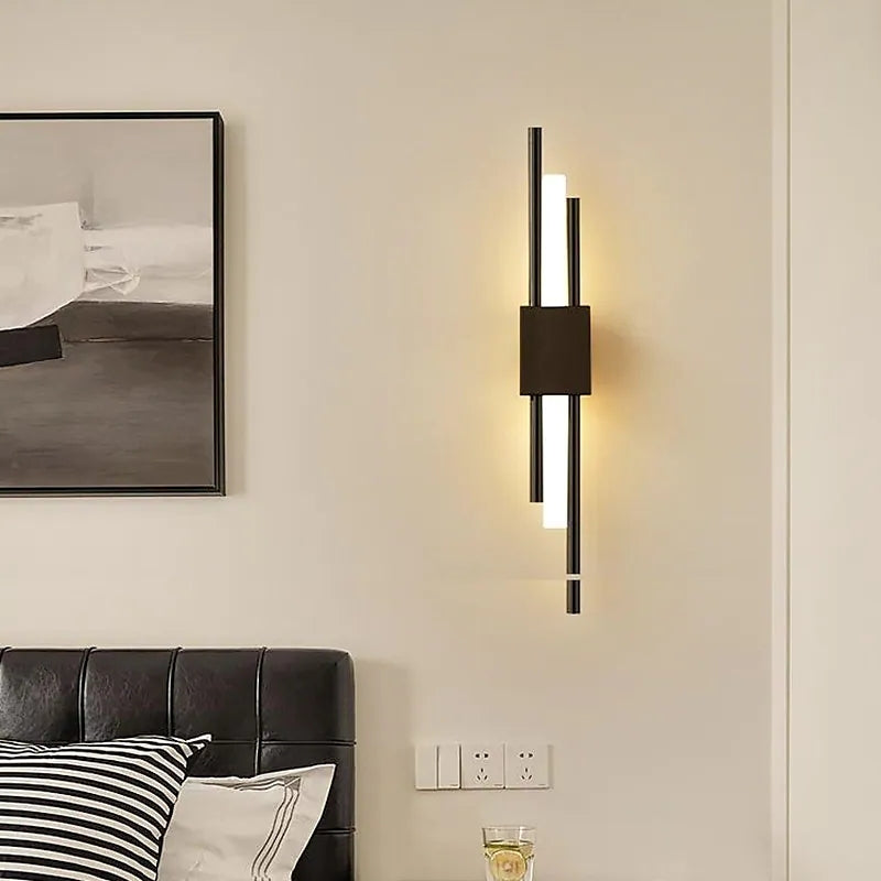Dune Modern Bar Metal LED Wall Lamp, Black/Gold
