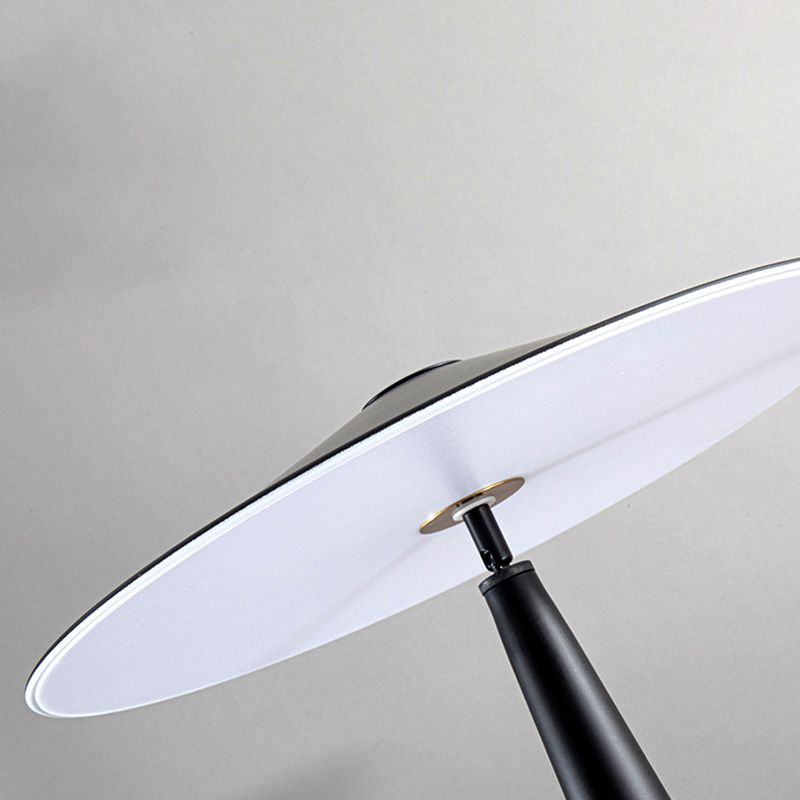 Salgado Modern Saucer Shaped Metal Floor Lamp,Black