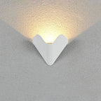 Ray Minimalist Triangle Metal Outdoor Wall Lamp, Balck/White
