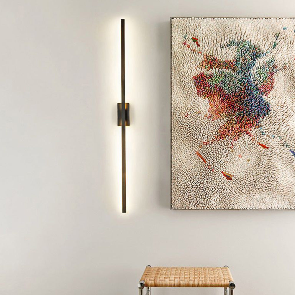 Arisha Minimalist Bar Black Metal Wall Lamp