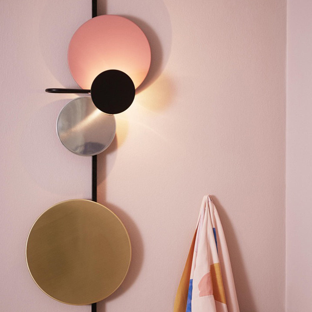 Aira Modern Art Deco Circular Colorful Metal Wall Lamp