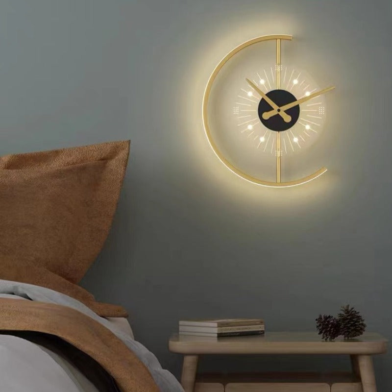 Arisha Modern Clock Metal/ LED Wall Lamp, Black/Gold
