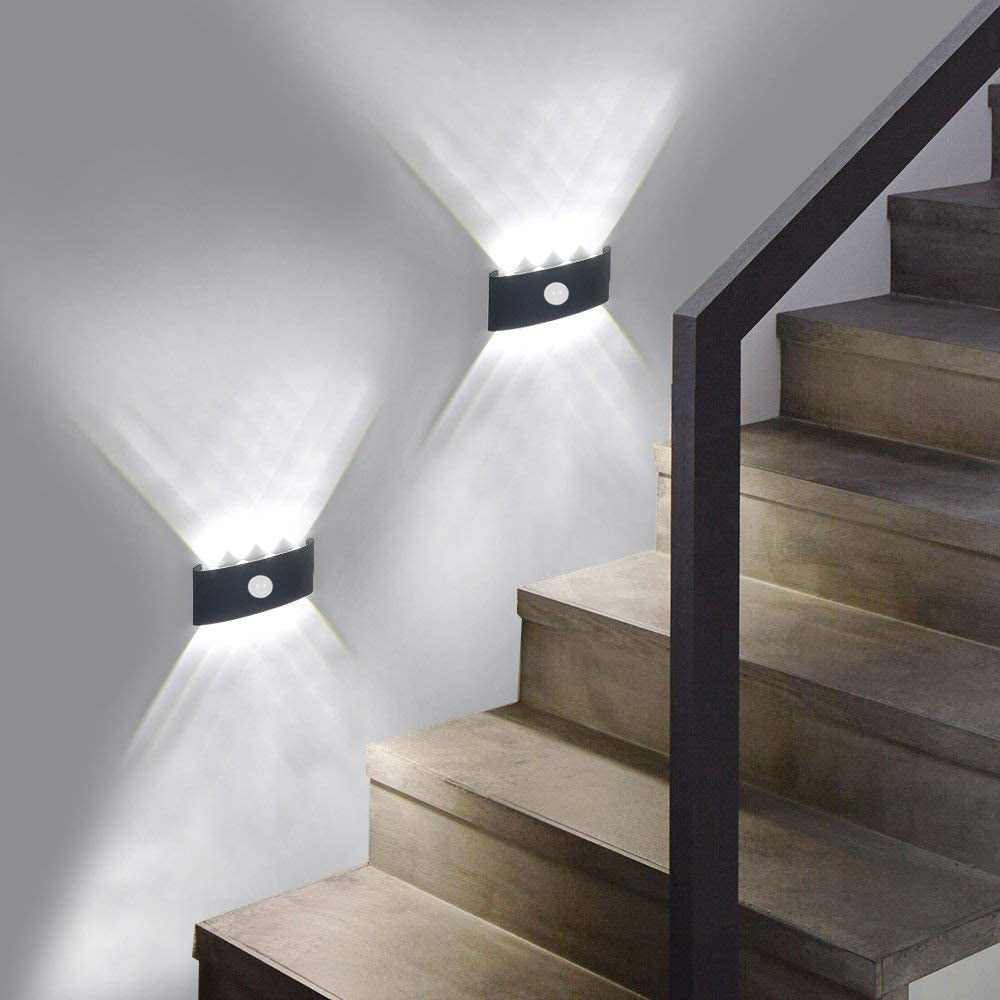 Ray Modern Simple Metal/ Fixtures Up And Down LED Light Wall Lamp, Black/White