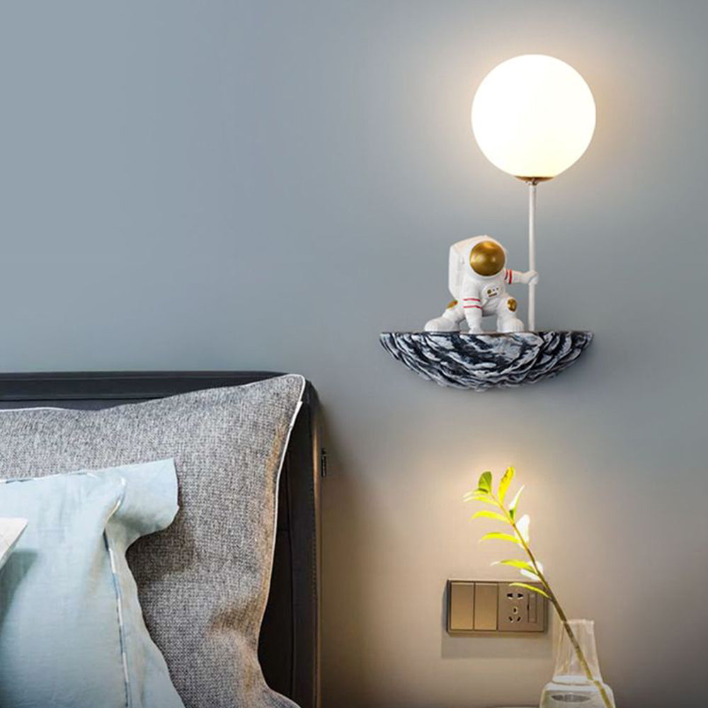 Aria Decorative Astronaut Glass/ Wall Lamp, White/Blue-White