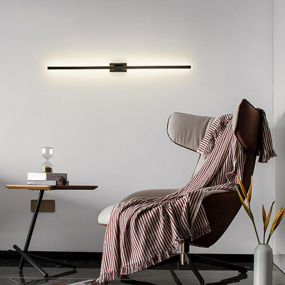 Arisha Minimalist Bar Black Metal Wall Lamp