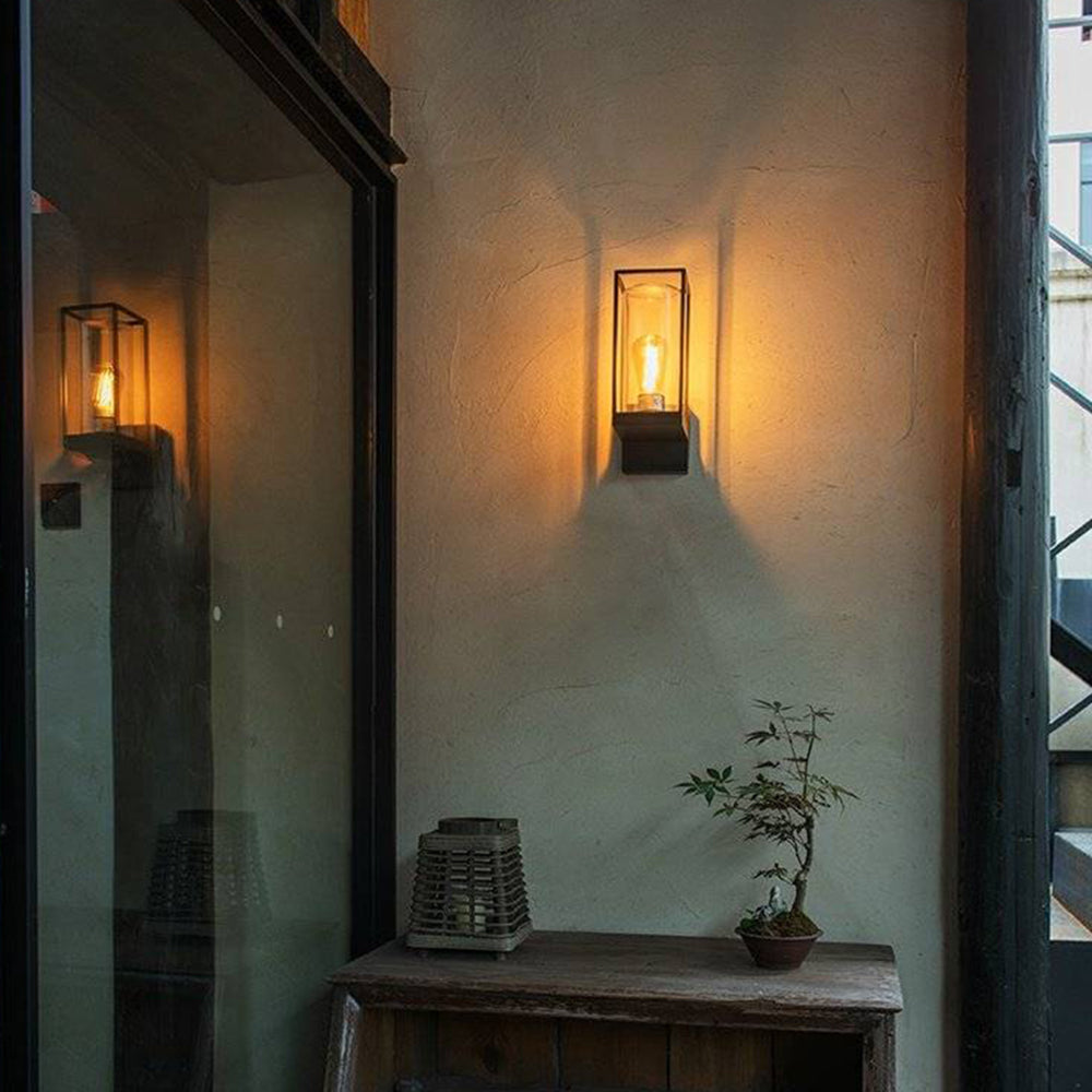 Ray Modern Rectangular Metal Outdoor Wall Lamp, Black
