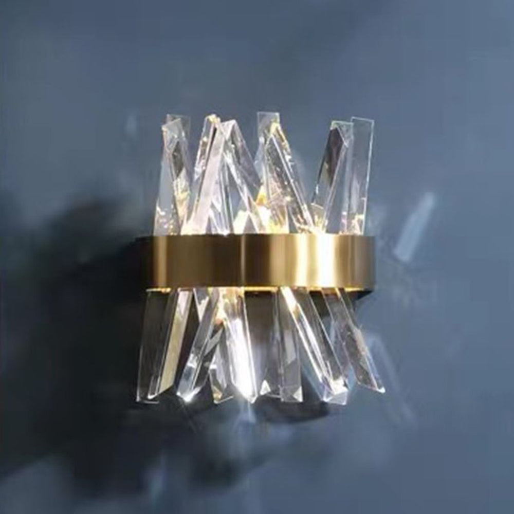 Kristy Decorative Geometric Crystal/Metal Wall Lamp, Gold