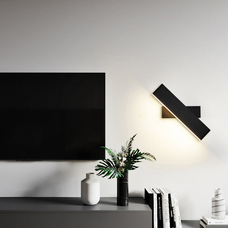 Kaya Rectangular Rotatable Wall Lamp