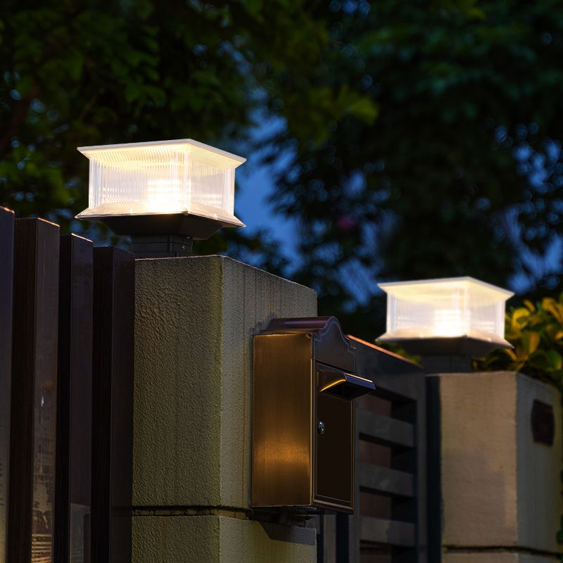 Ray Contemporary LED Rectangular Metal Outdoor Lamp, Black