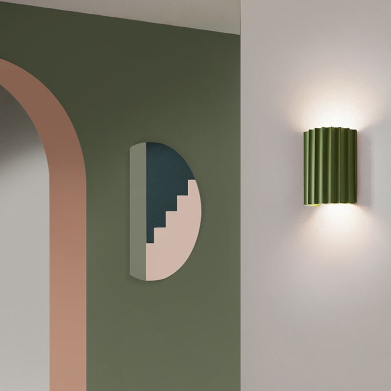 Cora Semi-cylindrical Resin Wall Lamp