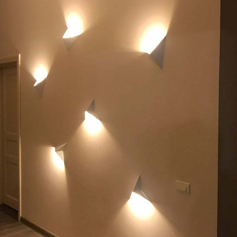 Calno Metal Modern LED Wall lamps for Bedroom, Triangle