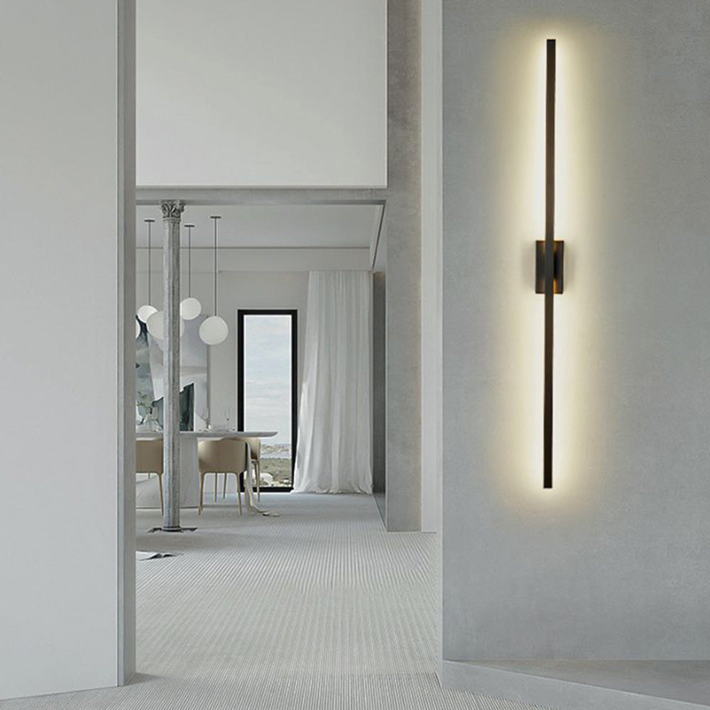 Arisha Minimalist Bar Black Metal Wall Lamp