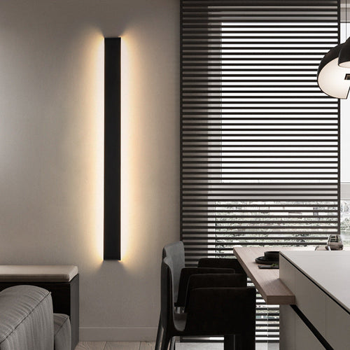 Arisha Minimalist Wall Lamp, Black/White