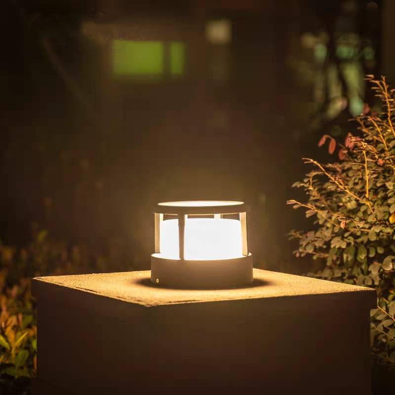 Ray Modern Cube/Cylinder Metal Lamp Outdoor, Black