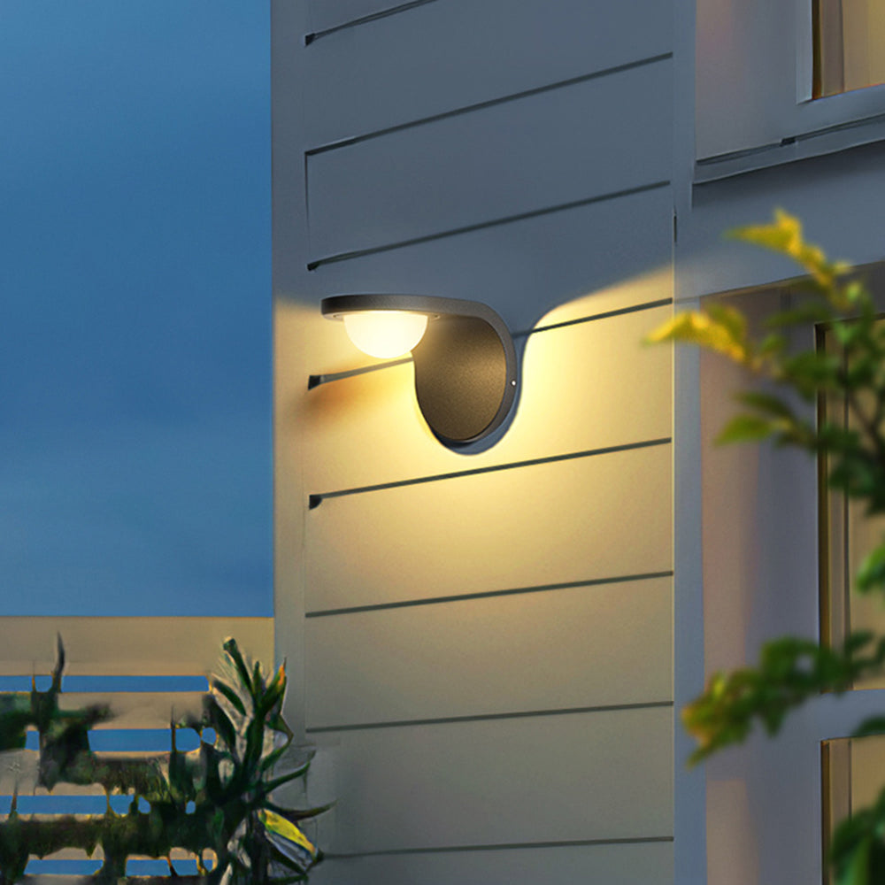 Ray Modern Arc Metal/ Solar Waterproof Adjustable Outdoor Wall Lamp, Black