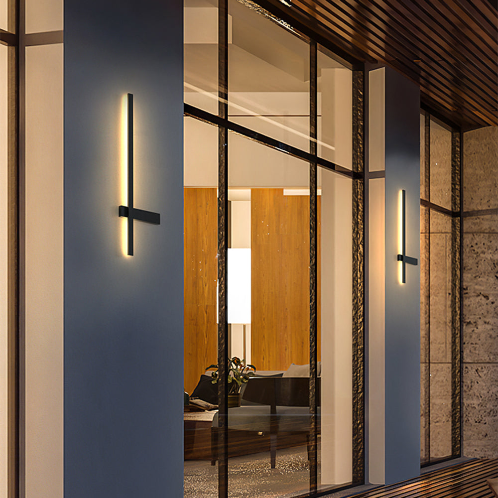 Ray Minimalist Duo-Linear Outdoor Wall Lamp, Black