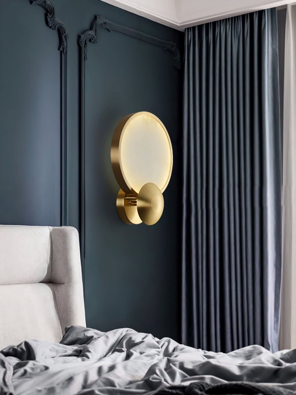 Sol Alabaster Brass Wall Light
