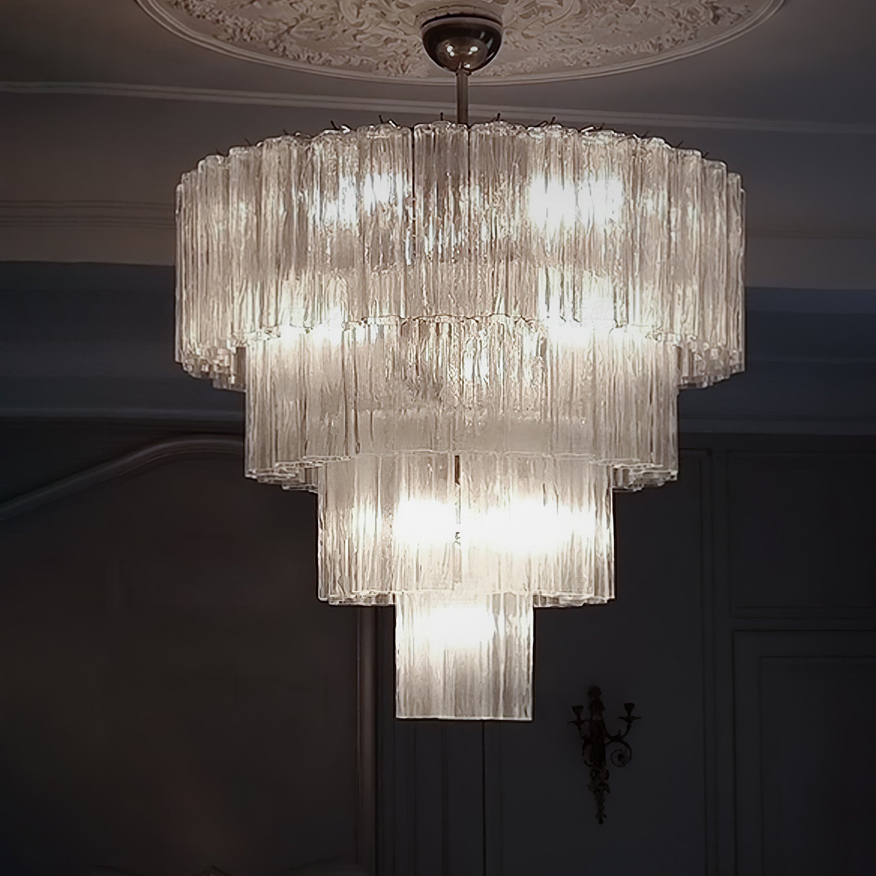 Aurora Chandelier White Layered Tube