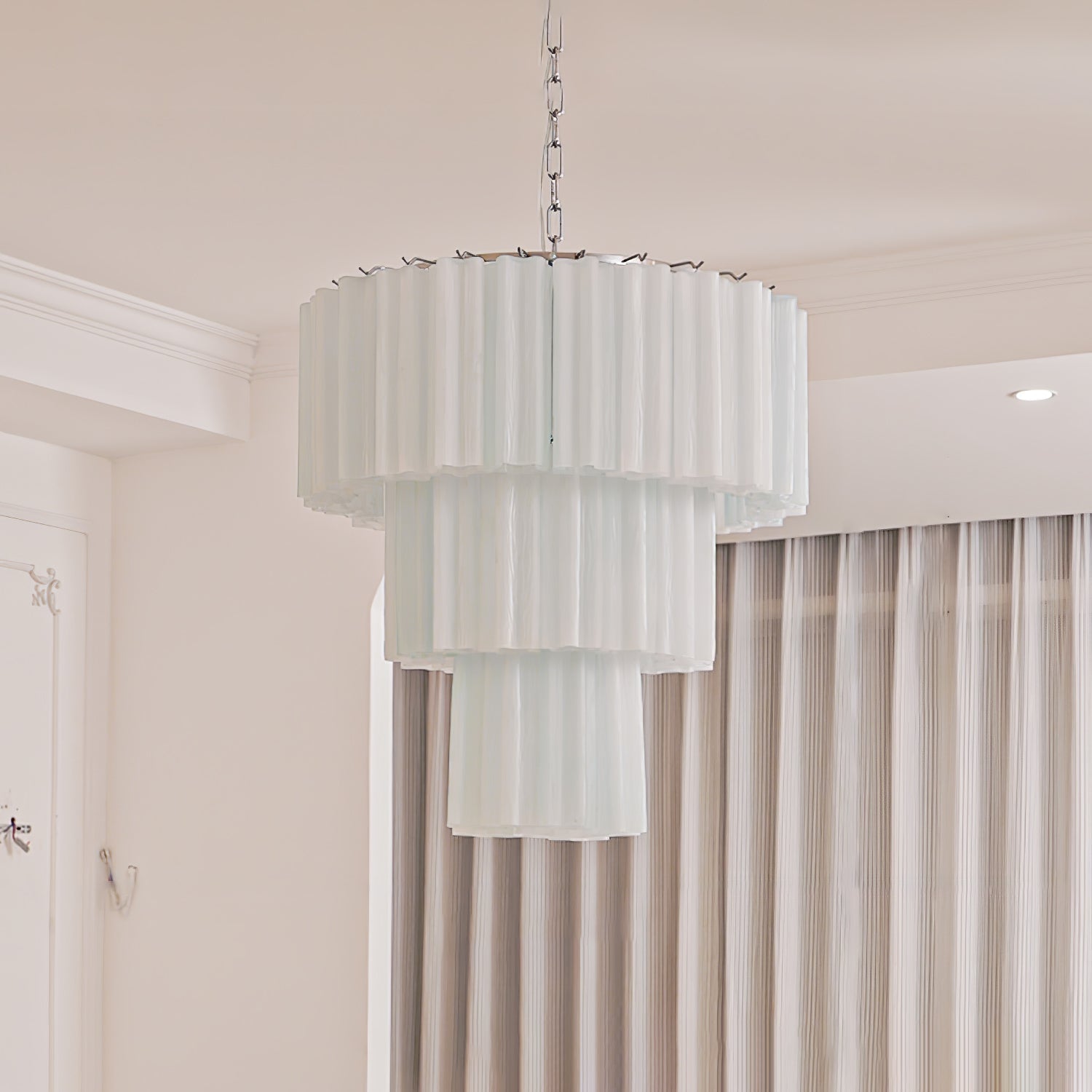 Aurora Chandelier White Layered Tube
