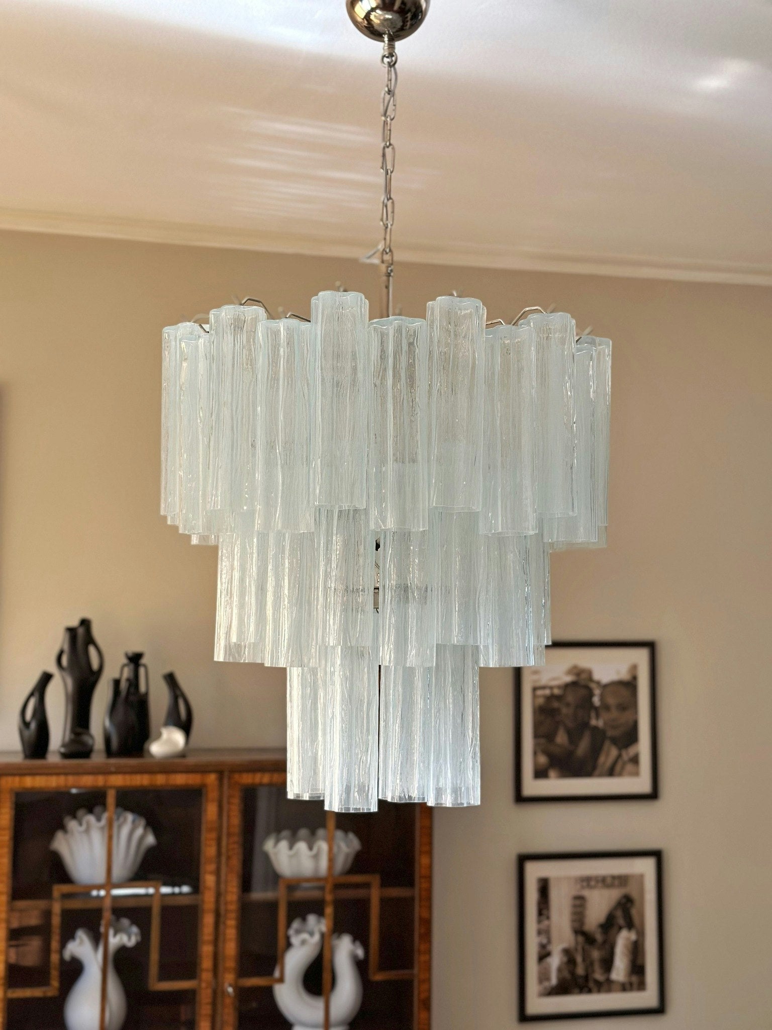 Aurora Chandelier White Layered Tube