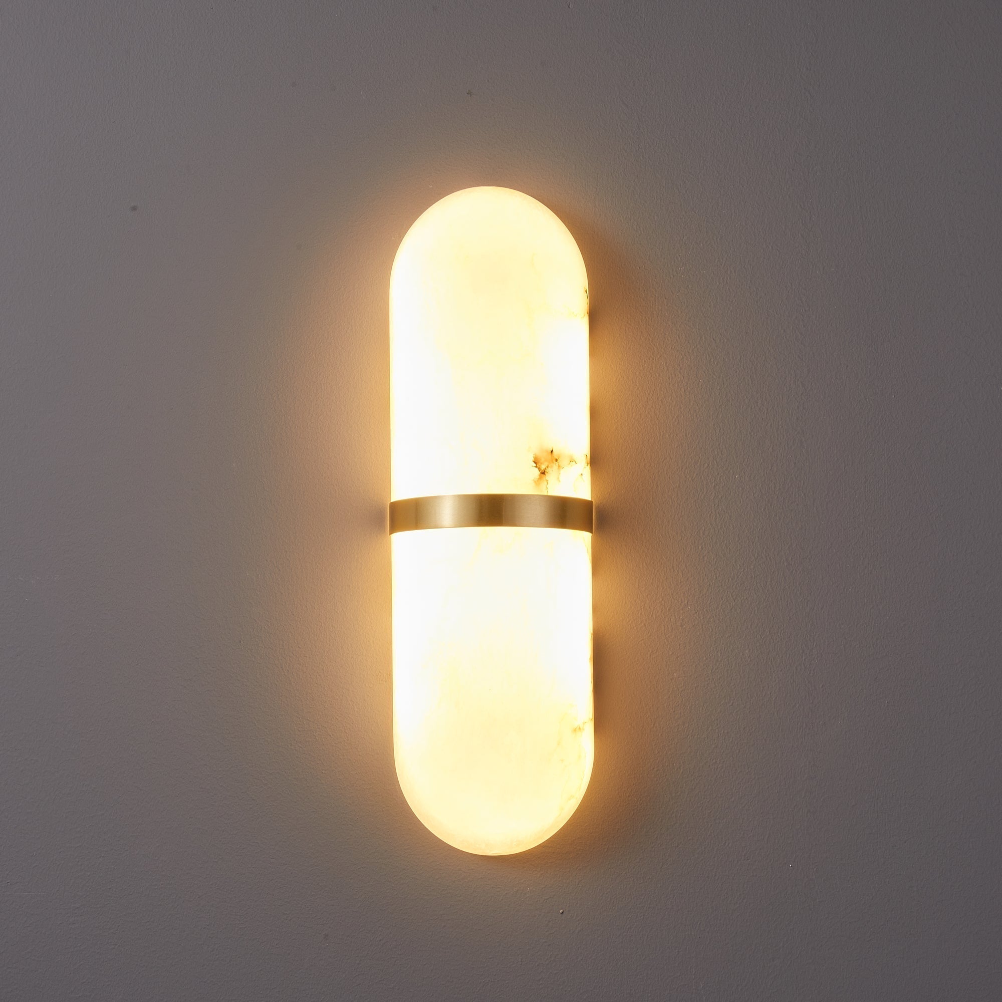 Vitheion Minimalist Alabaster Wall Light
