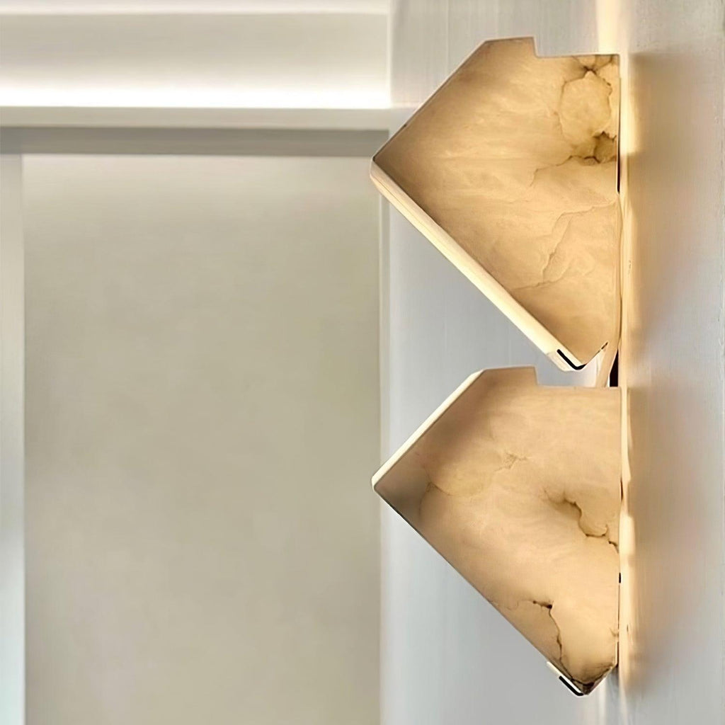Qvistuvyn  Metal Alabaster Wall Lamp