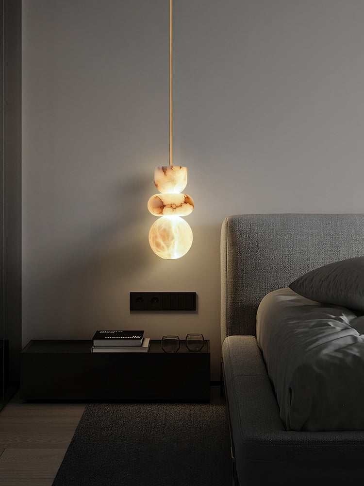 Rauduvyn Modern Totem Alabaster Pendant Light
