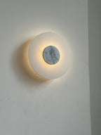 Rauduvyi Modern Minimalist Alabaster Wall Lamp