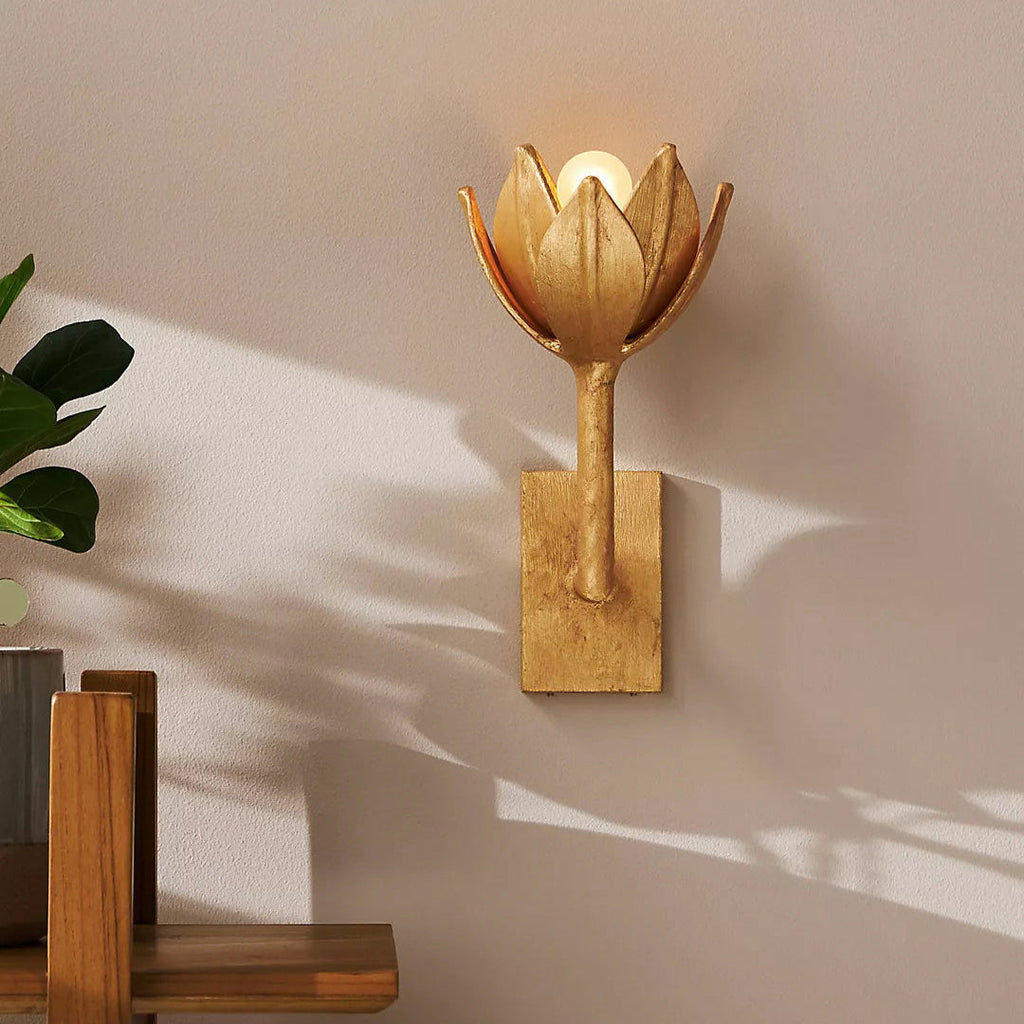 Quina Wall Lamp Flower