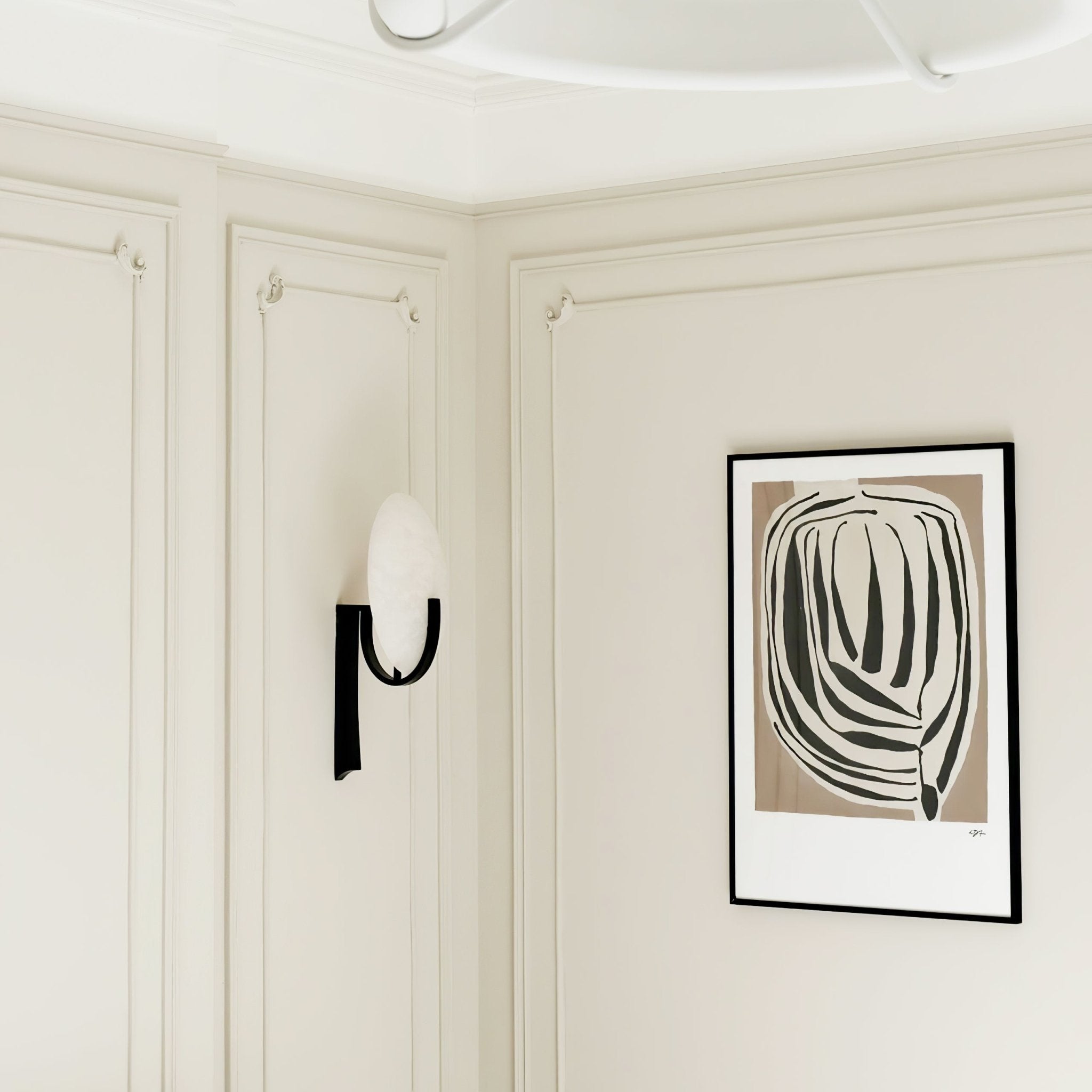Selene Modern Alabaster Wall Lamp