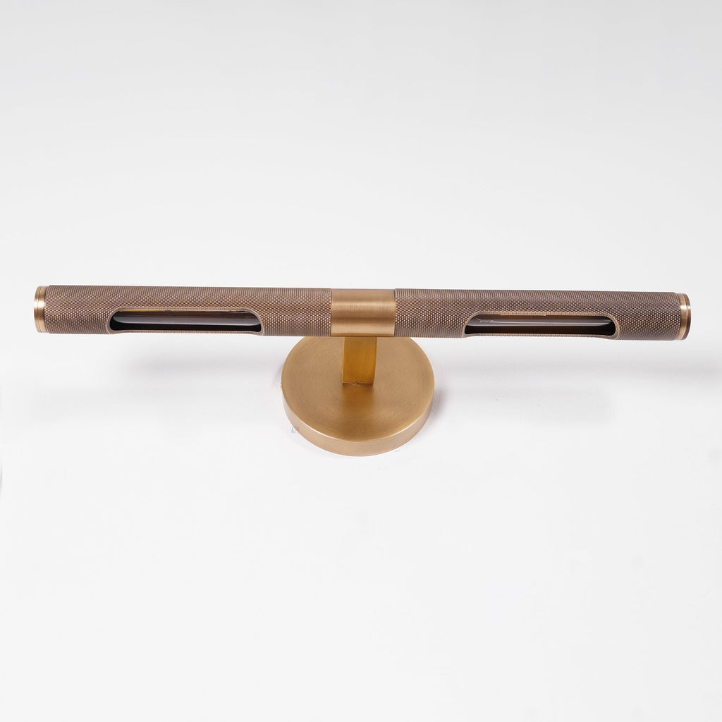 Solvain Modern Brass LED Wall Light