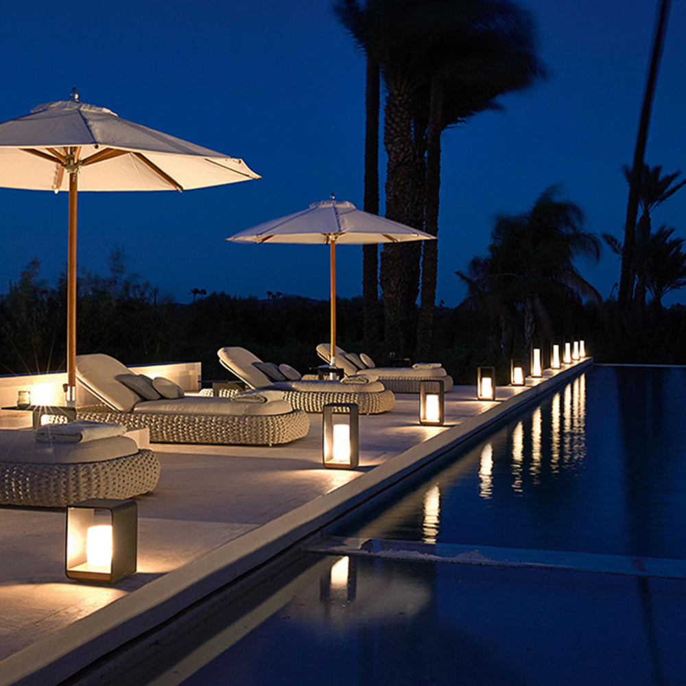 Ray Minimalist Cuboid Candle Solar Outdoor Floor Lamp Black