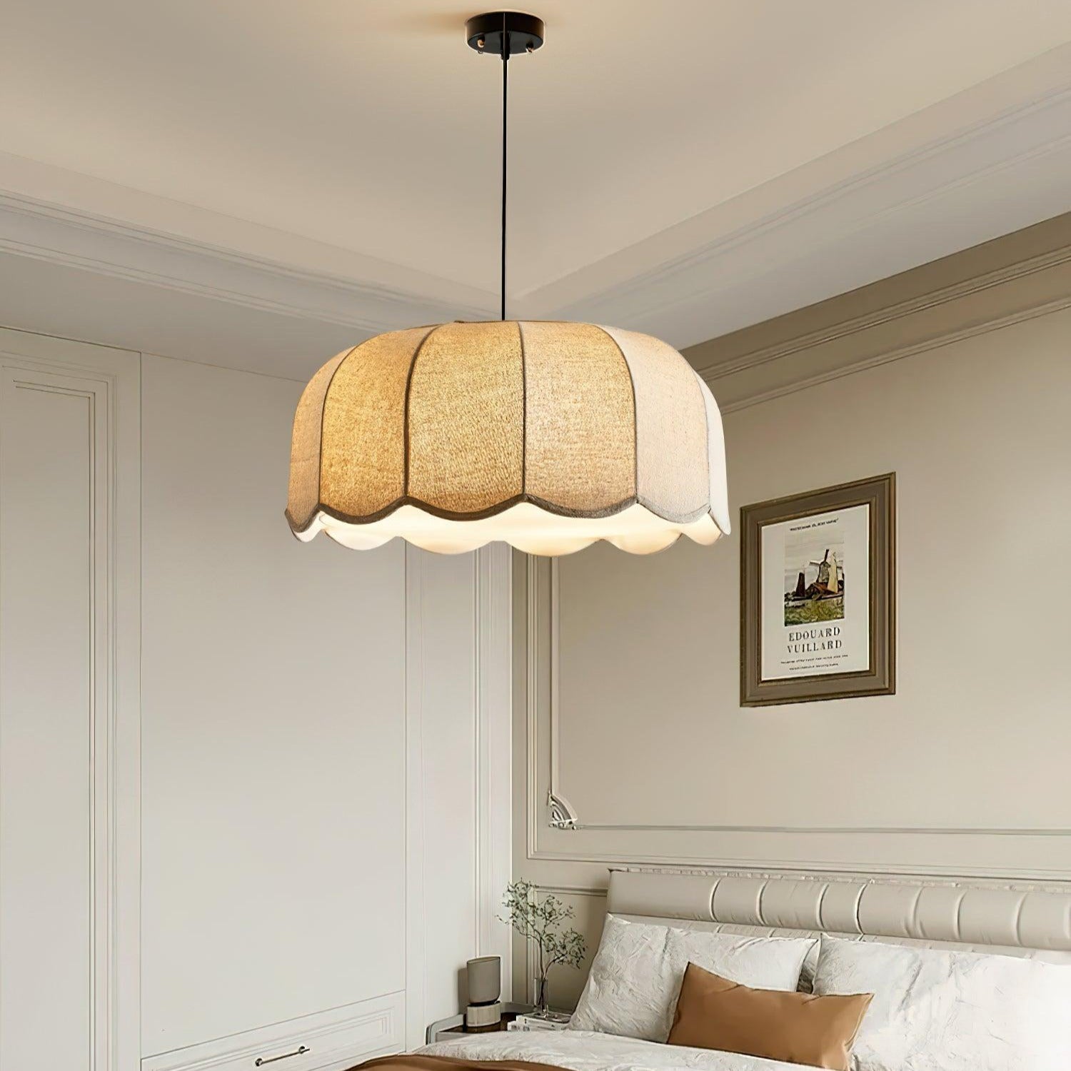 Sora Banana Leaf Pendant Light
