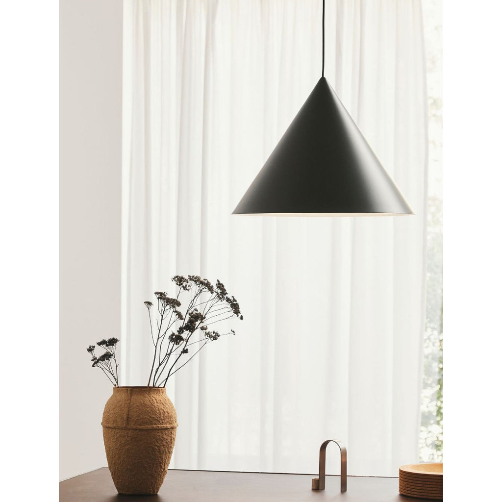 Caeluvyu Modern Minimalist Dark Metal Pendant Lamp